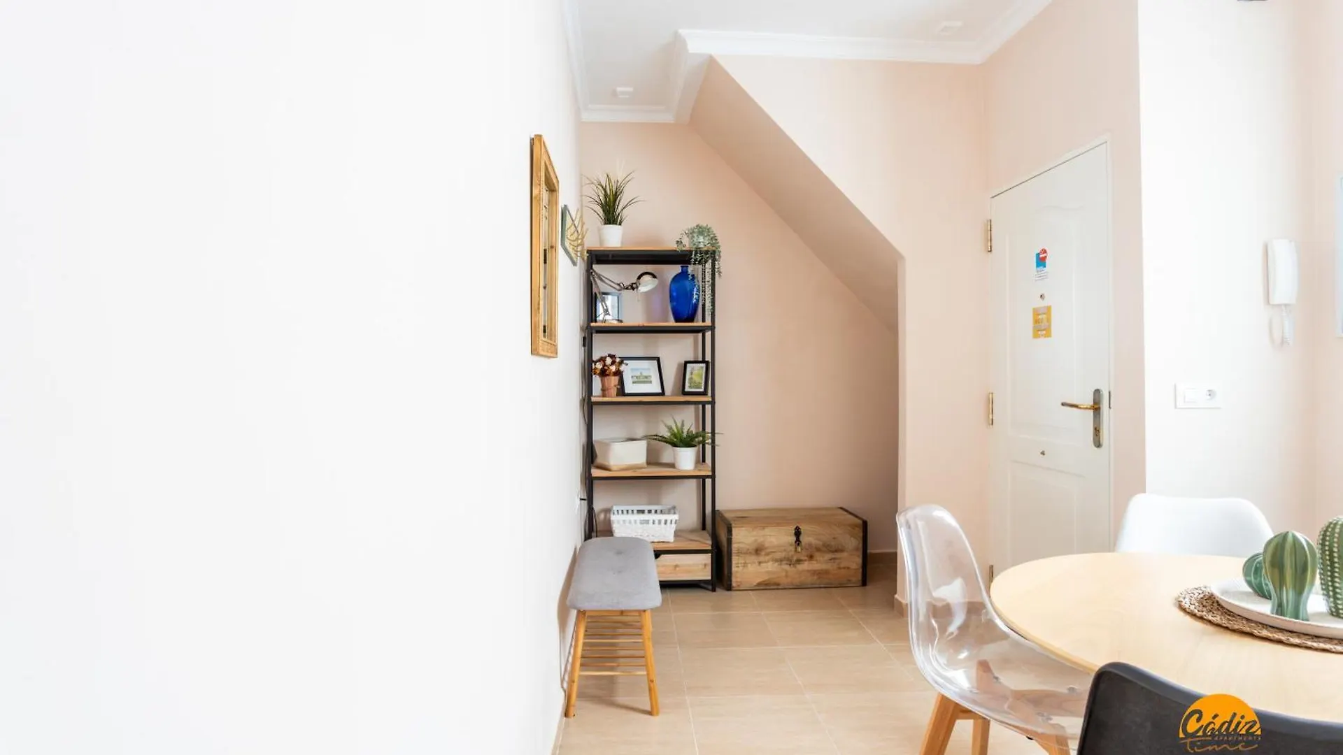 Apartment Corralon De Los Carros By Cadiz Time